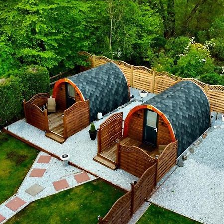 Highland & Transylvania Glamping Pods Ройбридж Екстериор снимка