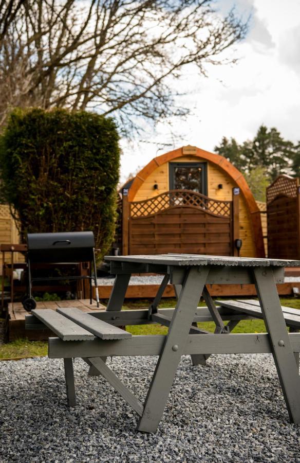 Highland & Transylvania Glamping Pods Ройбридж Екстериор снимка