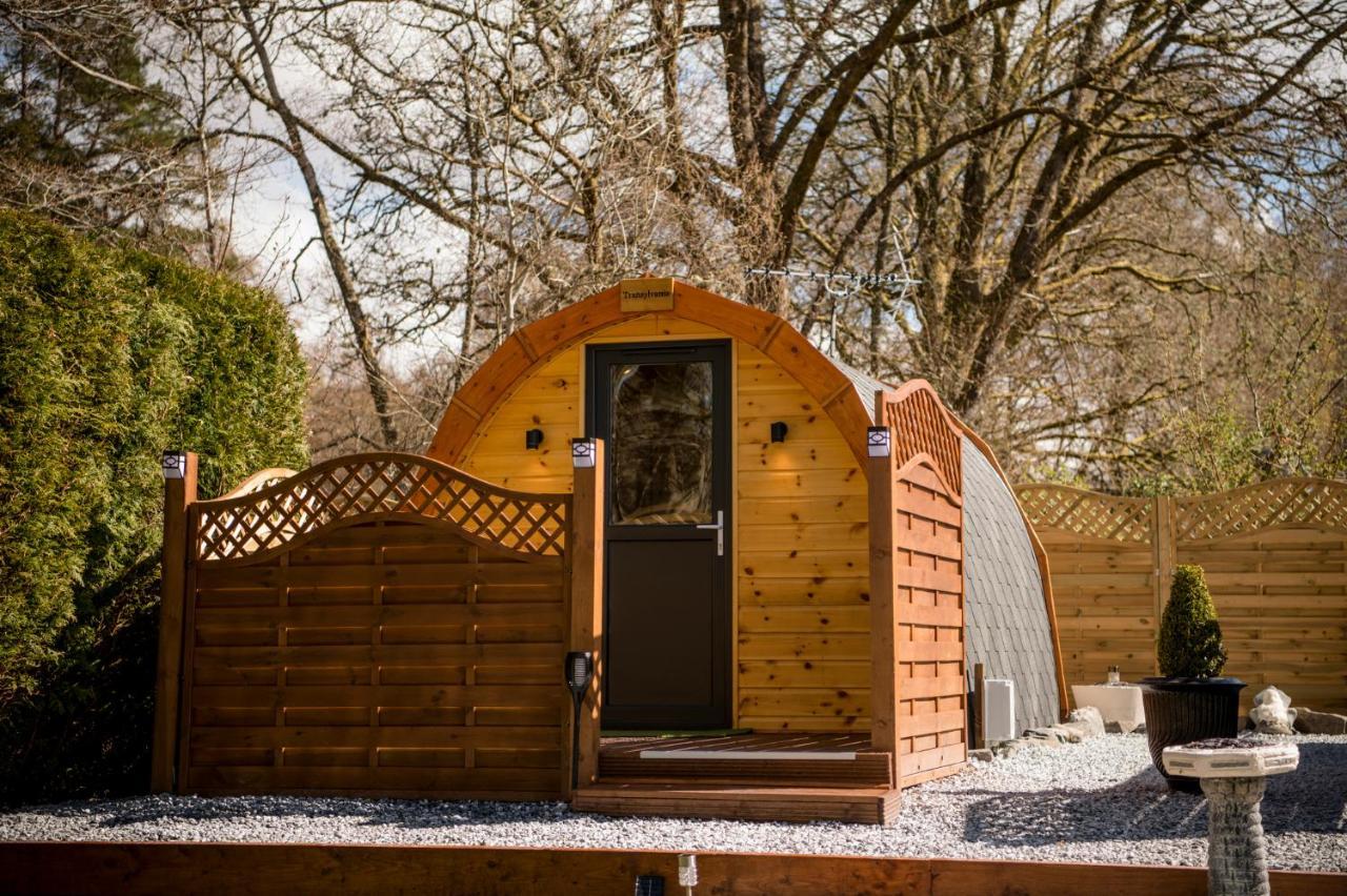 Highland & Transylvania Glamping Pods Ройбридж Екстериор снимка